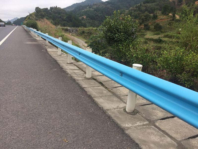 北京雙波護(hù)欄板