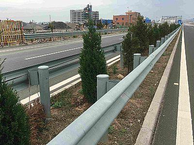 湖南公路護欄板
