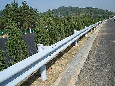 湖南分隔帶護欄板