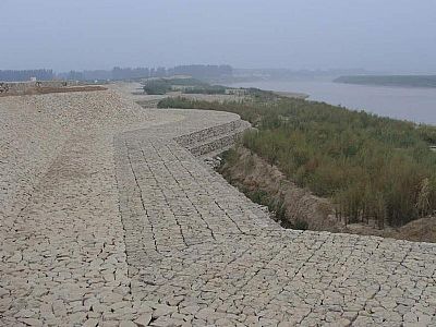 湖北護(hù)岸雷諾護(hù)墊